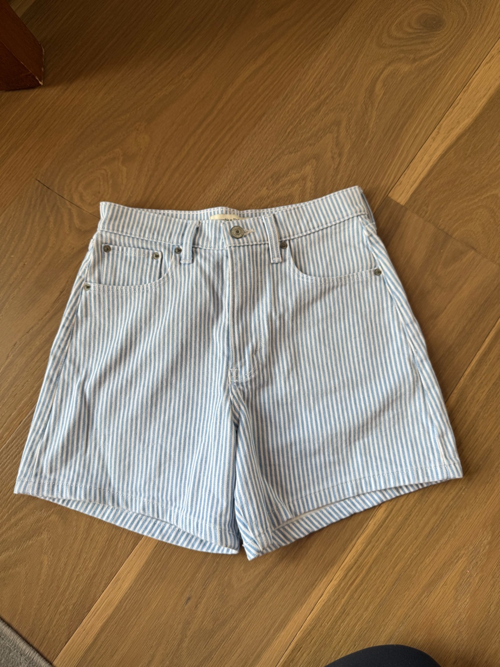 Abercrombie & Fitch Light Blue and White Striped Denim Shorts